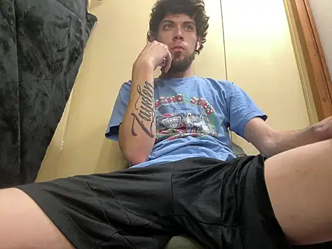 Snapshot of bwcizThrobbing chatting on March 20, 2025, 7:25 pm bwcizThrobbing online show from March 20, 2025, 7:25 pm