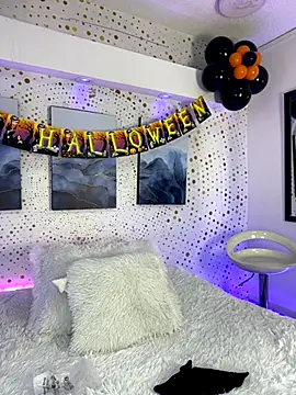 Andy Leex online show from October 12, 2025, 8:32 pm