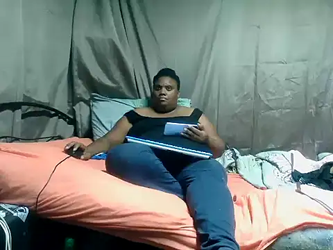 Snapshot of Berrylick chatting on April 13, 2026, 11:36 am Berrylick online show from April 13, 2026, 11:36 am