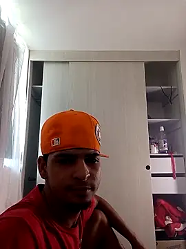 317894 online show from December 17, 2025, 4:23 pm