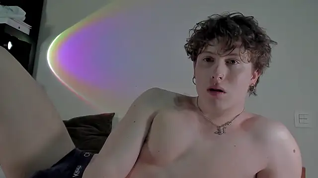 RobFavorite1 online show from March 15, 2025, 10:44 pm