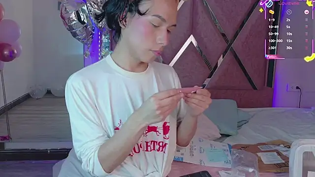 Ash Femboy online show from December 22, 2025, 9:59 pm