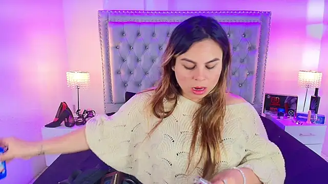 Lia adamsss online show from September 12, 2025, 2:12 am