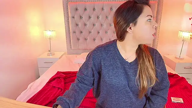 Lia adamsss online show from September 27, 2025, 12:50 am