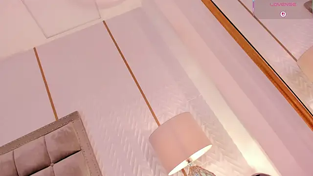 laurencarter1 online show from October 20, 2025, 3:41 am