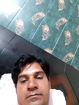 Snapshot of johnny8731 chatting on June 27, 2026, 6:47 pm johnny8731 online show from June 27, 2026, 6:47 pm