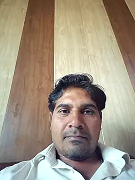 johnny8731 online show from February 20, 2026, 4:42 am