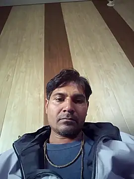 johnny8731 online show from November 30, 2025, 11:00 am