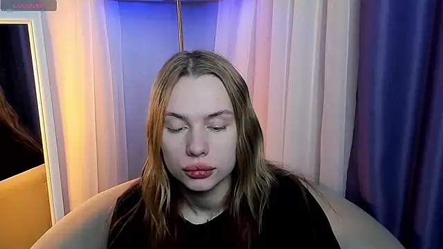 Snapshot of sex_instructor_vi chatting on March 22, 2025, 3:31 pm sex instructor vi online show from March 22, 2025, 3:31 pm