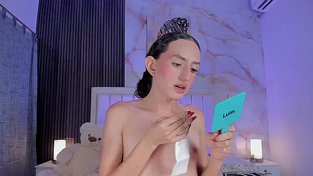 peachandtyron  online show from November 7, 2025, 3:44 am