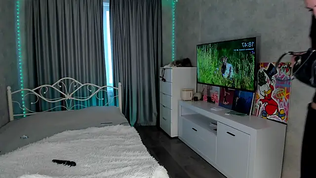 LilFlexxy online show from April 12, 2026, 3:48 pm