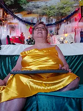 QueenPammy1 online show from December 23, 2025, 8:35 am