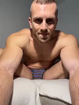 trainwithme online show from December 15, 2025, 8:20 am