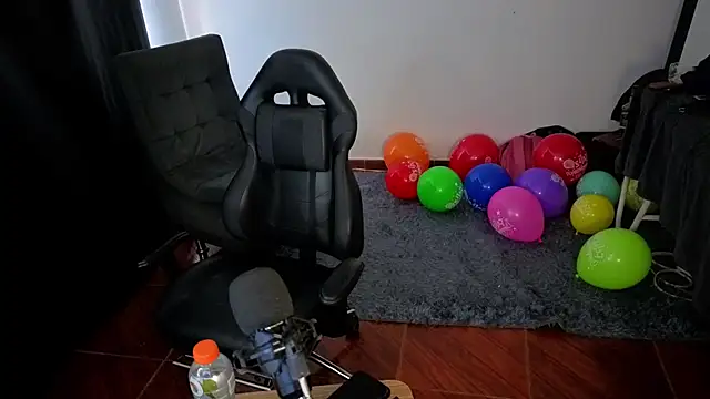 Aaron malikk online show from September 17, 2025, 5:26 pm