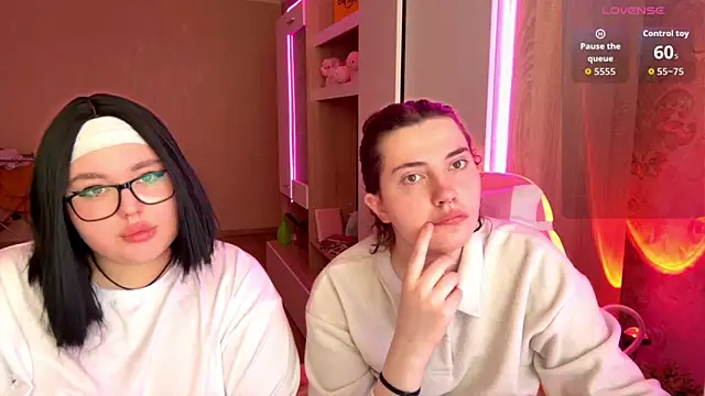 Snapshot of camgirl_xxx chatting on February 19, 2026, 12:24 pm camgirl xxx online show from February 19, 2026, 12:24 pm