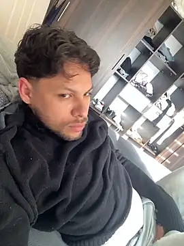 Snapshot of haku_kanjy chatting on November 3, 2025, 12:31 pm haku kanjy online show from November 3, 2025, 12:31 pm