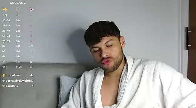 Snapshot of haku_kanjy chatting on March 19, 2025, 12:37 am haku kanjy online show from March 19, 2025, 12:37 am