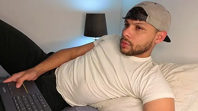 Snapshot of haku_kanjy chatting on November 11, 2025, 11:42 pm haku kanjy online show from November 11, 2025, 11:42 pm