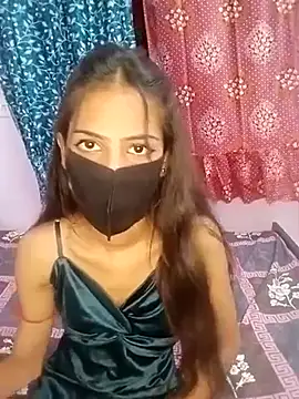 LOVE BUG1 online show from March 21, 2025, 3:24 pm