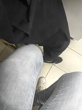 Elowyn online show from September 9, 2025, 10:30 pm