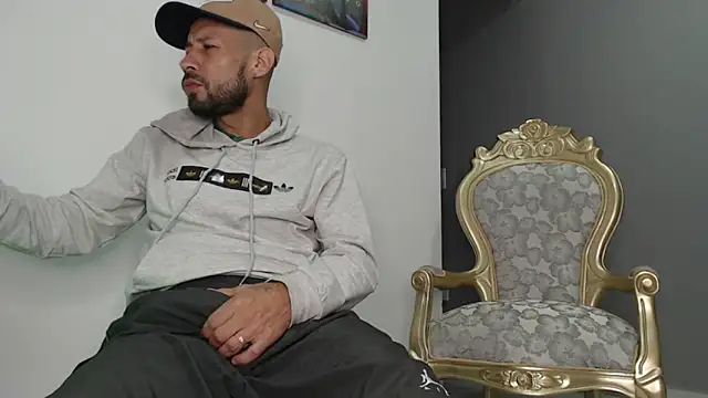 bigdick monster1 online show from November 16, 2025, 11:04 am