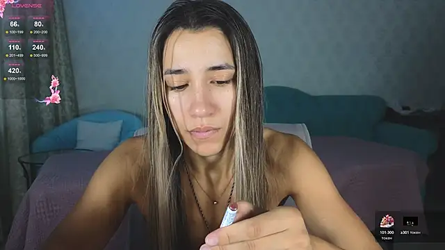 hot ass 18 online show from February 19, 2026, 1:46 am