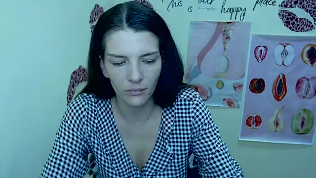 VanessaRey  online show from March 21, 2025, 10:50 am