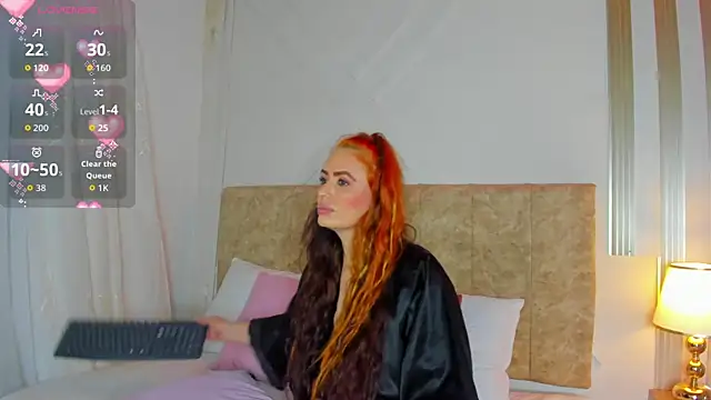 Snapshot of angelinarouse_ chatting on September 19, 2025, 1:42 am angelinarouse online show from September 19, 2025, 1:42 am