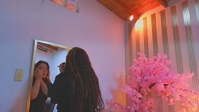 angelinarouse  online show from February 14, 2026, 3:40 am