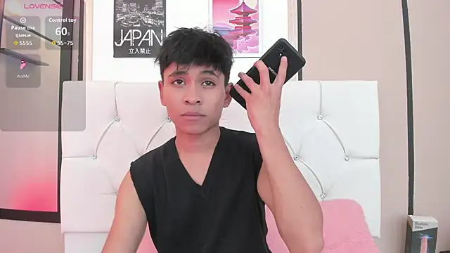 Ethan Westt online show from September 9, 2025, 8:18 pm