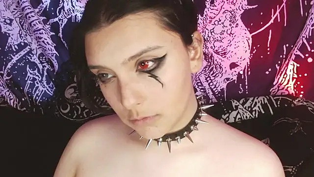 mikaskullcs online show from November 14, 2025, 9:29 pm