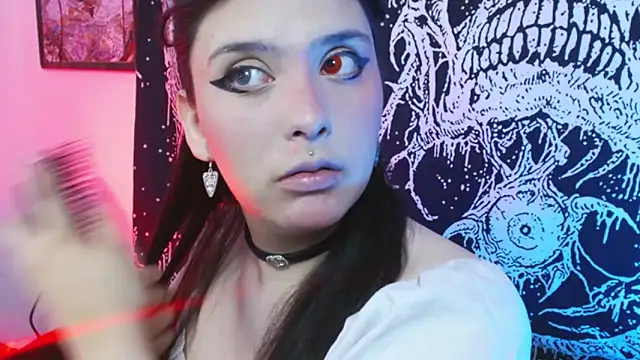 mikaskullcs online show from February 23, 2026, 7:14 pm