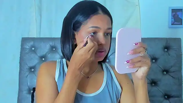 NikkiStarrr online show from November 7, 2025, 10:09 am