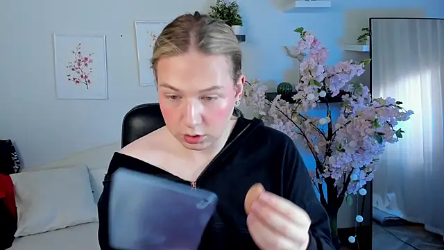 Jes Solar online show from September 27, 2025, 11:49 am