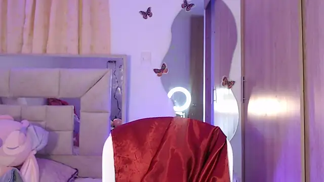 AlitaAnisee online show from October 27, 2025, 1:06 am