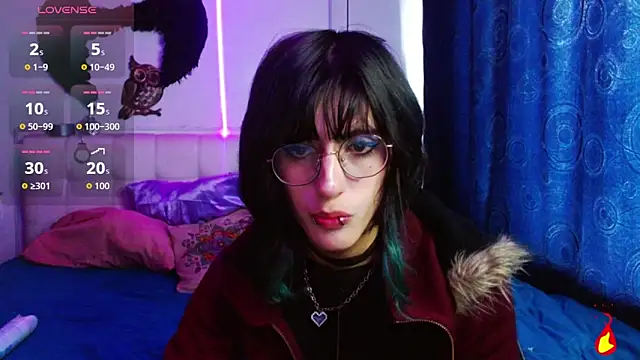 goth minerva online show from September 12, 2025, 1:55 pm