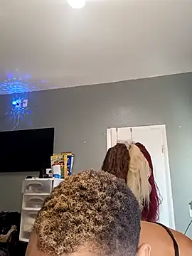 ItsBarbieBitcxxxx69 online show from March 19, 2025, 8:11 pm