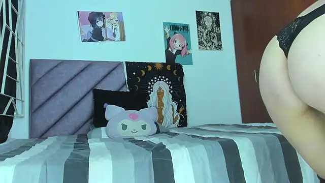 Snapshot of KARINNA__RAVEN chatting on February 22, 2026, 12:35 am KARINNA RAVEN online show from February 22, 2026, 12:35 am