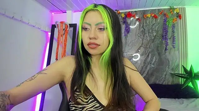 midory  online show from October 14, 2025, 4:35 am