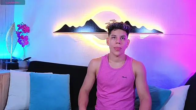Almiboys online show from May 14, 2026, 11:02 pm