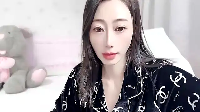 anjila888 online show from September 22, 2025, 1:39 pm