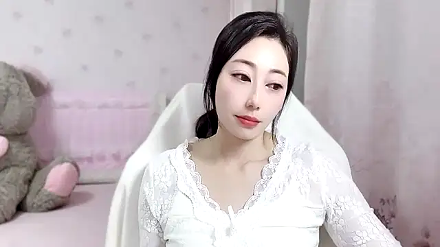 anjila888 online show from October 16, 2025, 2:03 pm