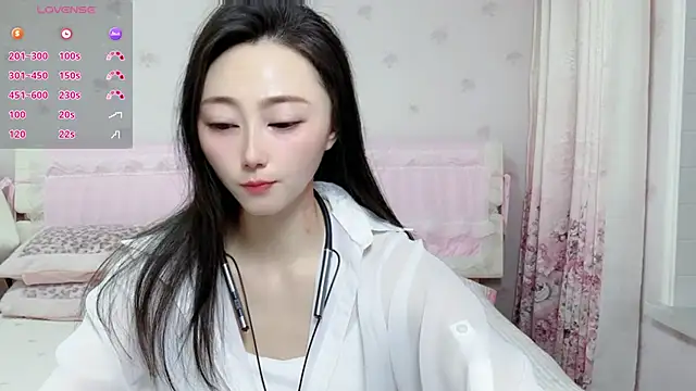 anjila888 online show from March 31, 2026, 1:13 pm