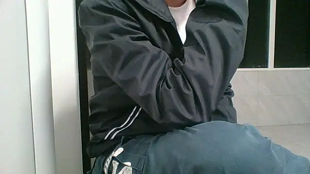 nole china7 online show from October 23, 2025, 12:59 pm