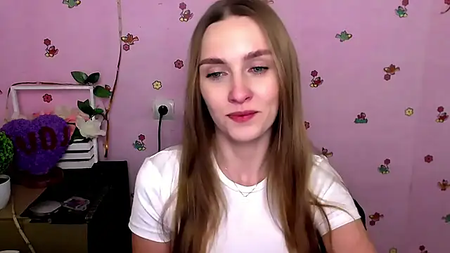 Doll Angelina online show from February 17, 2026, 11:40 am