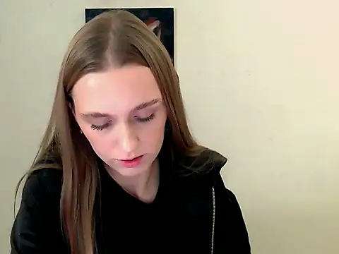 Doll Angelina online show from October 9, 2025, 6:36 am