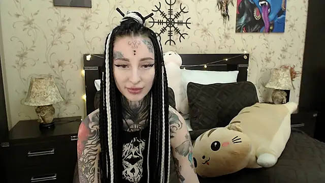 Velvetbat online show from March 19, 2025, 7:51 am