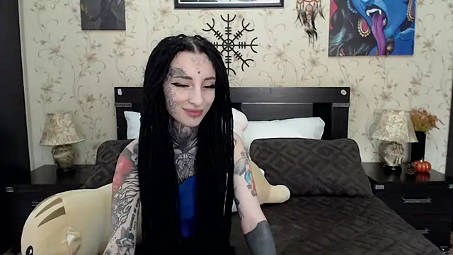 Velvetbat online show from September 13, 2025, 6:13 am