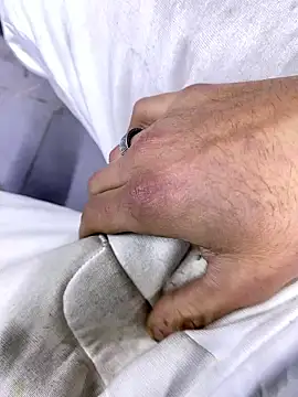 Snapshot of giyasbvnghkgkfk chatting on January 15, 2026, 2:31 pm giyasbvnghkgkfk online show from January 15, 2026, 2:31 pm