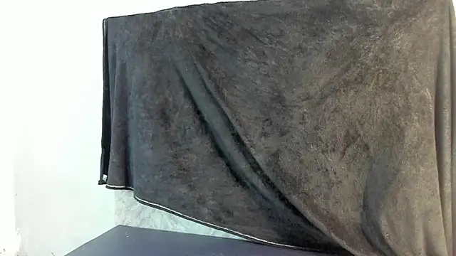 braces kourtney online show from November 1, 2025, 2:29 am